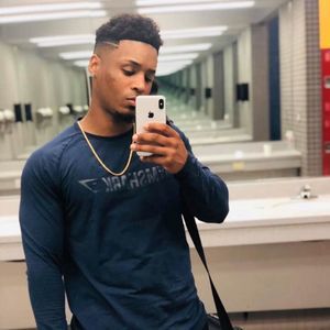 Meet your Posher, Jonathan